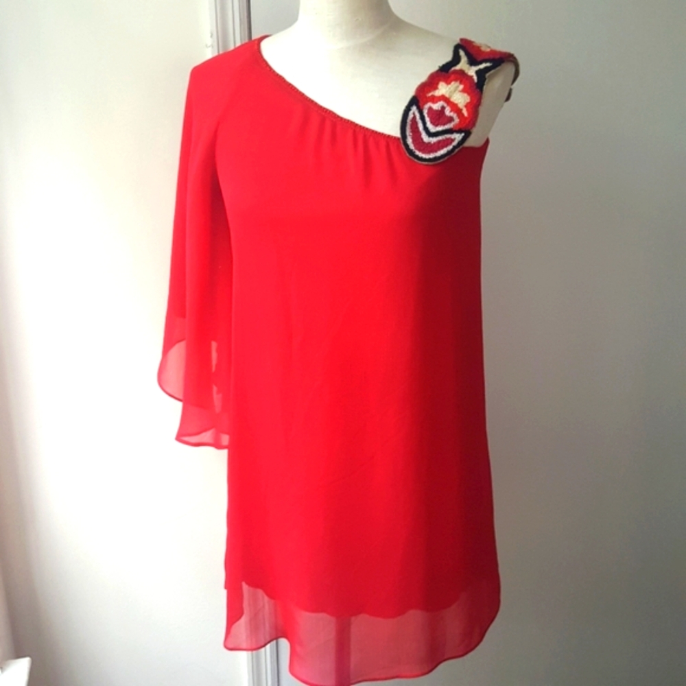 Judith March One Sleeve Red Tunic